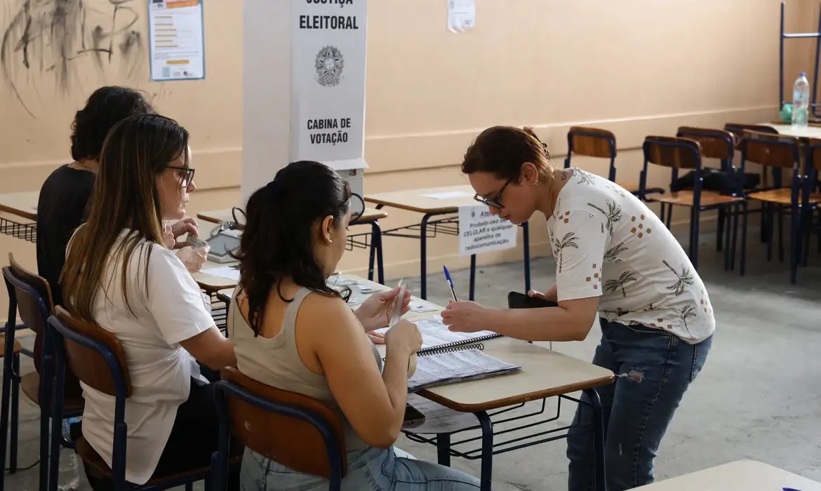 Eleições: quem não votou no primeiro turno pode participar do segundo

