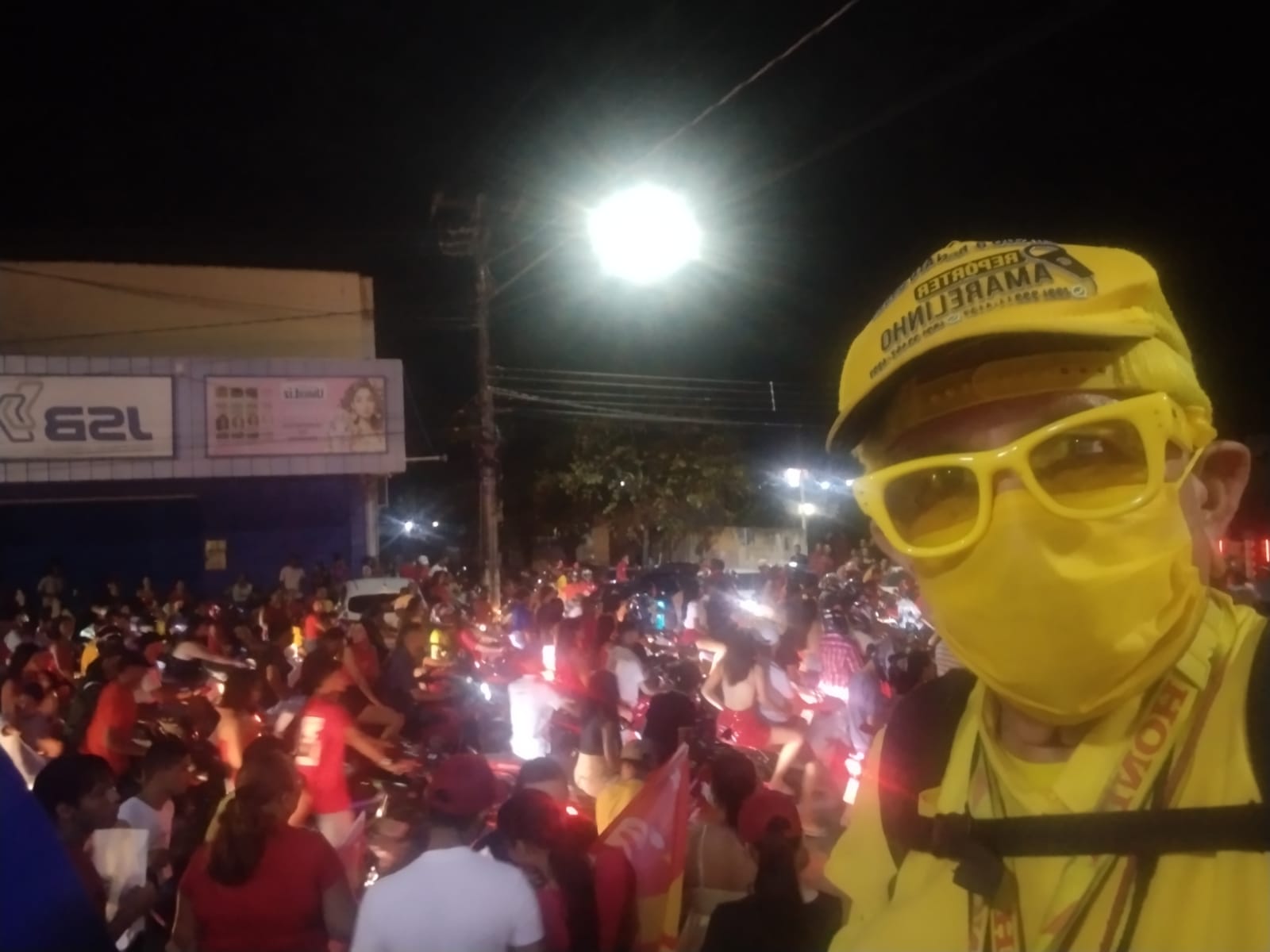 Apoiadores de Lula realizam carreata em Floriano após vitória do petista nas eleições