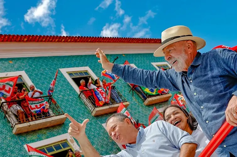 20.10.2026 - Lula participa de ato de campanha em São Luís (MA).