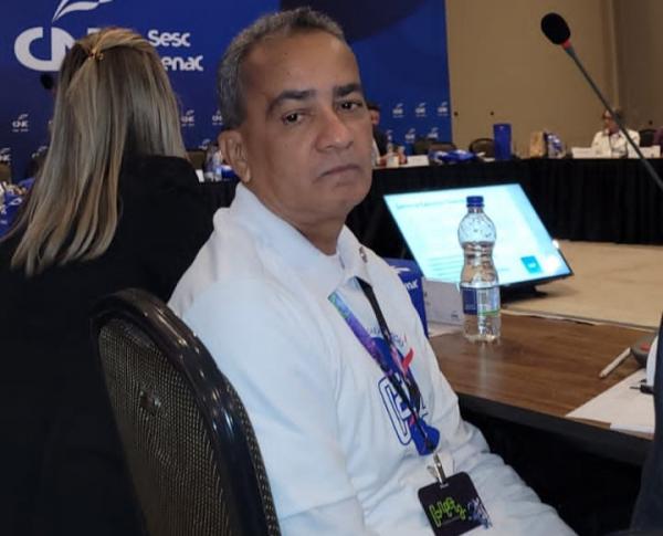Representante do SICOMFLOR participa de reunião com executivos de todas as Federações do Comércio