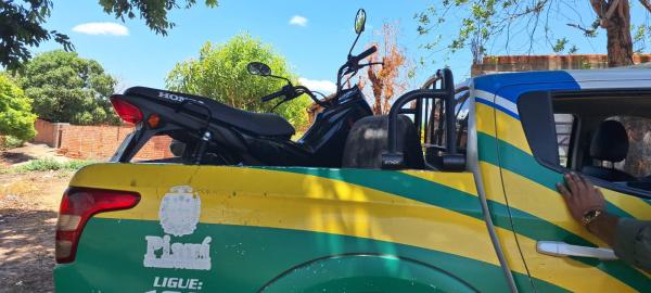 Polícia Militar recupera moto abandonada em Floriano