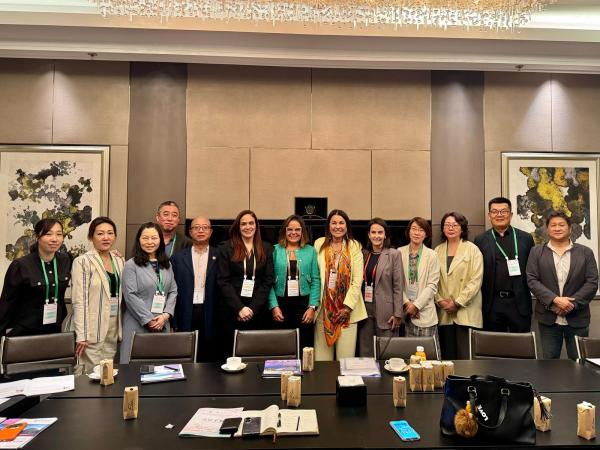 Piauiense Margarete Coelho representa o Brasil, pelo Sebrae, no F&oacute;rum de Lideran&ccedil;a Feminina do BRICS 2025 em Pequim(Imagem:Divulga&ccedil;&atilde;o)