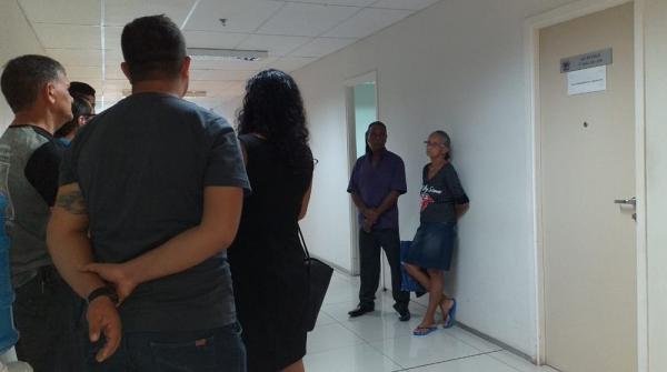 Suspeito de matar cabo da PM diante do filho passa por audiência em Teresina
