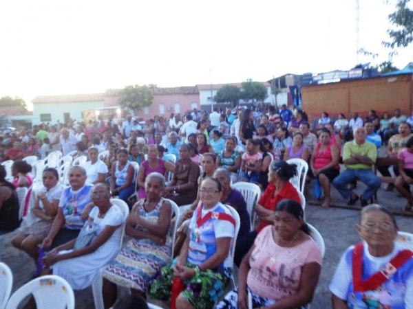 Prociss&atilde;o encerrou festejos &agrave; padroeira Nossa Senhora de Nazar&eacute;.(Imagem:FlorianoNews)