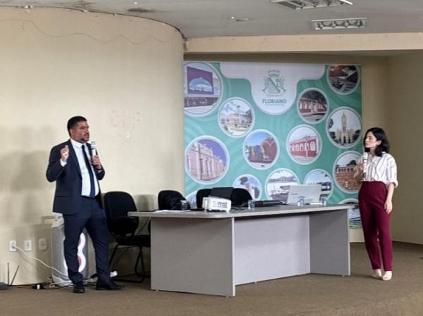 Controladoria de Floriano promove capacita&ccedil;&atilde;o para fiscais de contratos(Imagem:Secom)