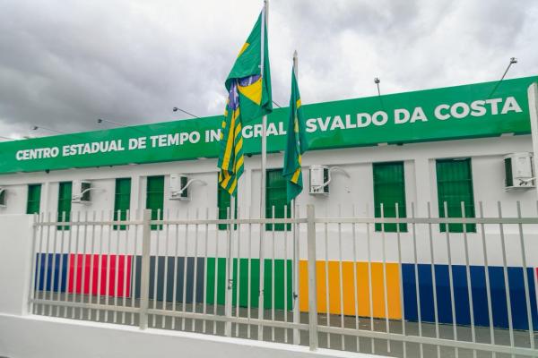 Rafael Fonteles inaugura escola em Floriano e anuncia cinco novos investimentos para o município(Imagem:João Allbert)