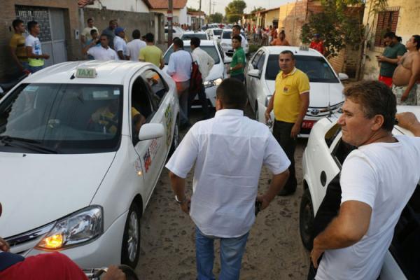 Solto há três dias, menor é apreendido suspeito de matar taxista a facadas