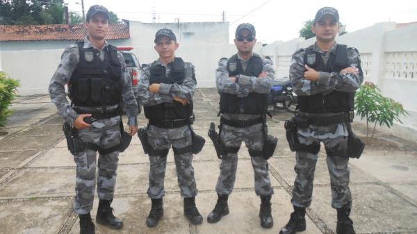 Operação policial envolveu 30 policiais, 4 viaturas e 1 helicóptero