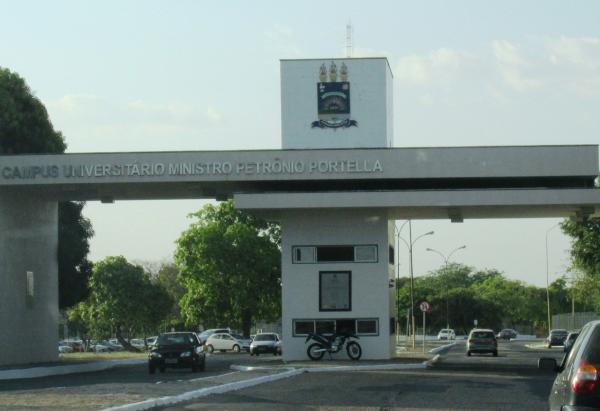 Concurso da Universidade Federal do Piauí oferta 26 vagas com salário de até R$ 8 mil