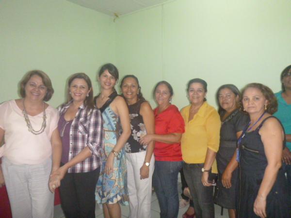 Hospital Tibério Nunes realiza café da manhã em comemoração ao Dia da Mulher