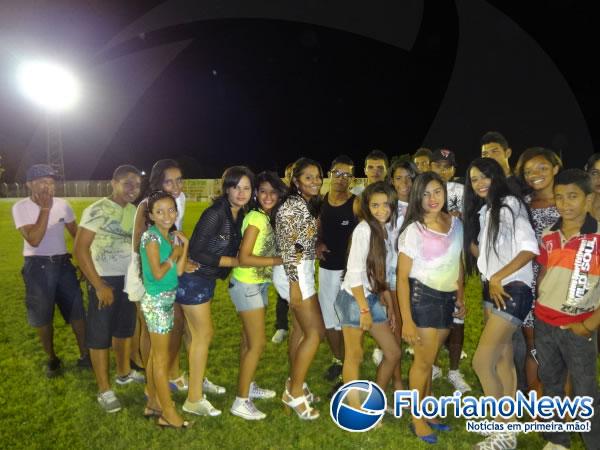 Realizado em Floriano 1&ordm; Festival ?Uma Noite de Beleza, Voz e Eleg&acirc;ncia?(Imagem:FlorianoNews)