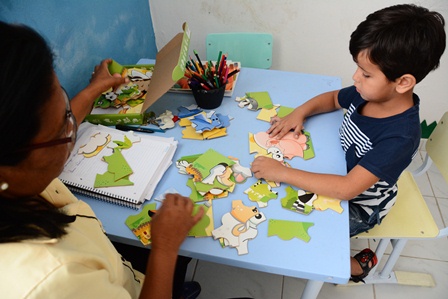 Autistas poderão ter centros de atendimento integral pelo SUS