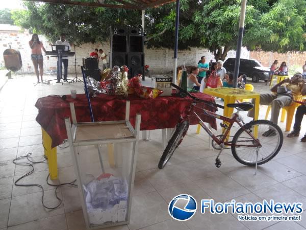 CONSAMF encerra ano com o I Natal das Associa&ccedil;&otilde;es em Floriano.(Imagem:FlorianoNews)