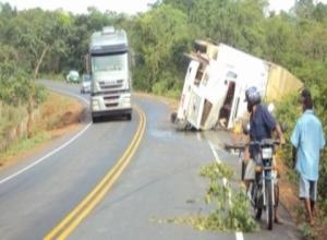 Caminhão da Odebrecht atropela e mata jovem em Itaueira
