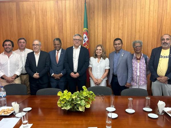Deputado federal Dr. Francisco Costa participa de evento da Saúde na África.(Imagem:Divulgação)