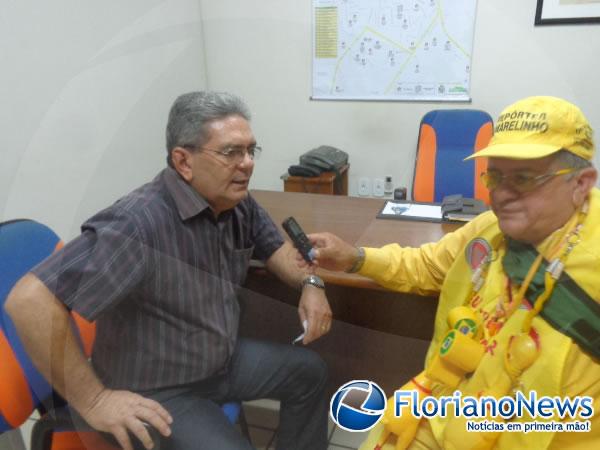 Nelson J&uacute;nior, Secret&aacute;rio de Educa&ccedil;&atilde;o.(Imagem:FlorianoNews)