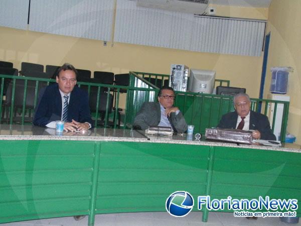 Câmara de Vereadores de Floriano discute segurança pública em Sessão Ordinária.(Imagem:FlorianoNews)