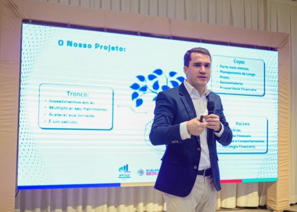 Professor de Educa&ccedil;&atilde;o Financeira, Danilo Lira.(Imagem:Divulga&ccedil;&atilde;o)