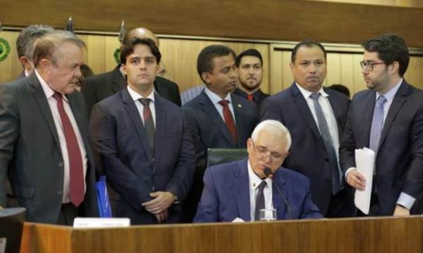 Deputados traçam estratégias e definem bandeiras para mandatos