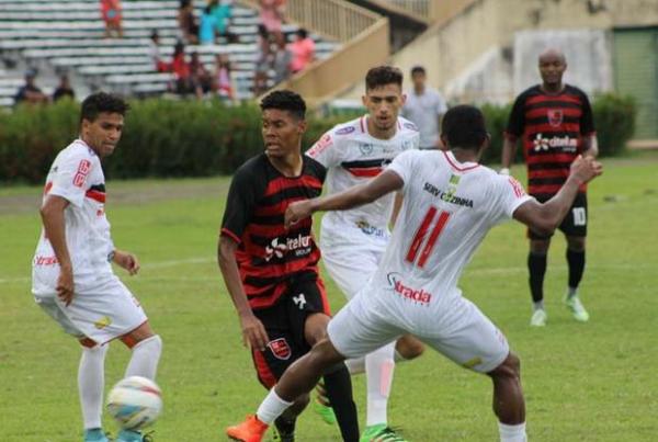 River venceu o cl&aacute;ssico e complicou o Flamengo no Piauiense.(Imagem:Cidadeverde.com)