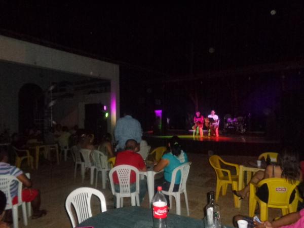 Projeto Seis e Meia leva atra&ccedil;&otilde;es locais e regionais ao Espa&ccedil;o Cultural Maria Bonita.(Imagem:FlorianoNews)