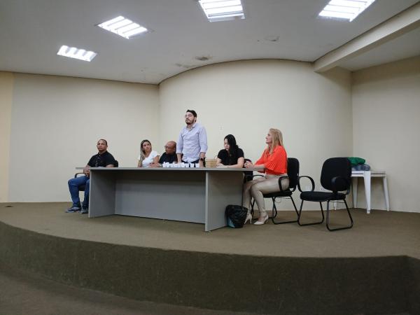 Sorteios definem a redistribui&ccedil;&atilde;o dos estabelecimentos do Mercado P&uacute;blico Central de Floriano(Imagem:FlorianoNews)