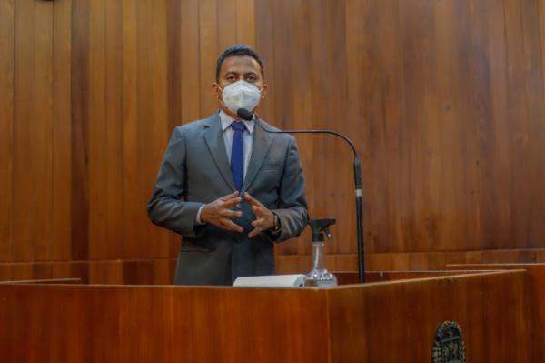 Deputado estadual Francisco Costa testa positivo para Covid-19