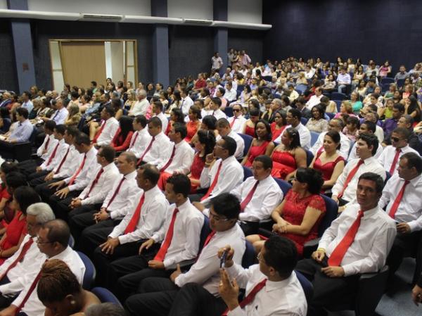 Audit&oacute;rio da C&acirc;mara dos Dirigentes Lojistas ficou lotado.(Imagem:Ellyo Teixeira/G1)