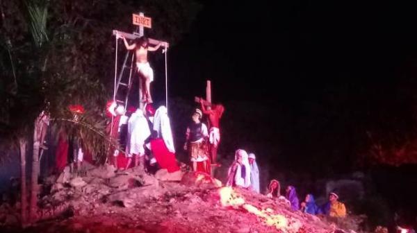 Emoção toma conta do público na 1ª noite da Paixão de Cristo em Floriano