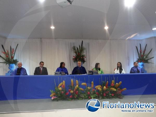 Curso de Administra&ccedil;&atilde;o P&uacute;blica do CEAD/UFPI forma turma no Polo UAB de Floriano.(Imagem:FlorianoNews)