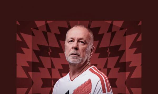 Mano Menezes assume comando técnico da seleção do Peru por 4 anos