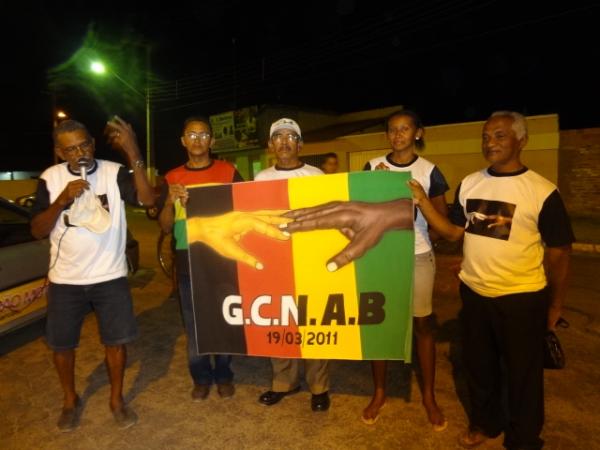 Grupo de Consci&ecirc;ncia Negra realiza caminhada em Bar&atilde;o de Graja&uacute;.(Imagem:FlorianoNews)