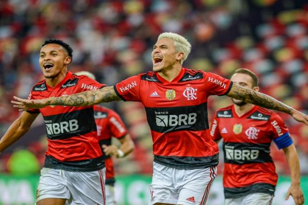 Copa do Brasil: Pedro brilha, Flamengo vence o Grêmio de novo e confirma vaga na semifinal