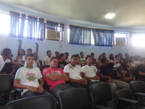 PMDB realizou conven&ccedil;&atilde;o e definiu 8 candidatos a vereadores.(Imagem:FlorianoNews)