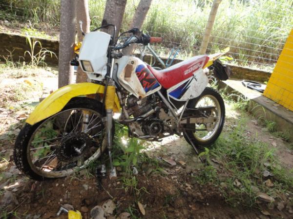 Moto pilotada pela v&iacute;tima(Imagem:Floriano New)