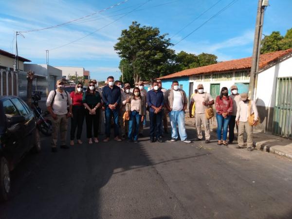 Prefeito Joel pede ajuda &agrave; popula&ccedil;&atilde;o no combate a dengue(Imagem:FlorianoNews)