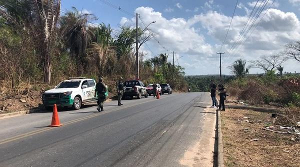Homem é encontrado morto com dez marcas de tiro na Av. Josué de Moura Santos, em Teresina