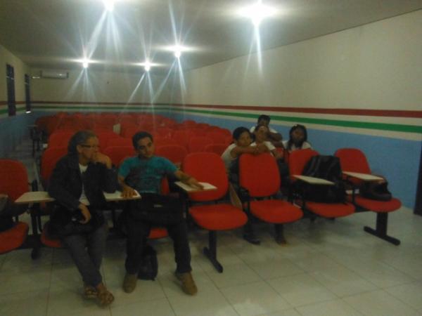 Reunião discute programação do Dia do Agente de Saúde em Barão de Grajaú.(Imagem:FlorianoNews)