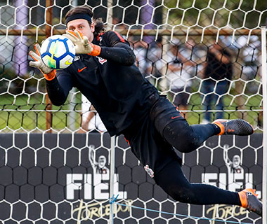 Cássio revela papo com Taffarel na seleção brasileira