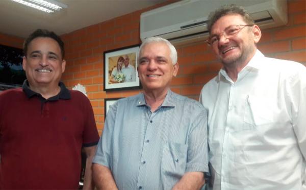Em reunião com Themístocles, PSB diz que aliança depende de chapa proporcional