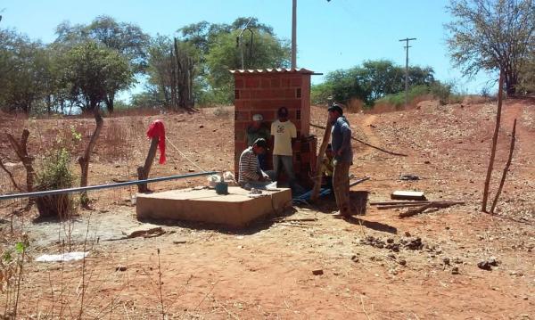 Moradores de assentamento no Sul do Piauí sofrem com falta de água há três meses