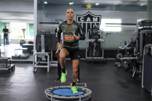 Diego Tardelli passou mais tempo na fisioterapia do que no campo nesta terceira passagem pelo Galo.(Imagem:Pedro Souza/Atl&eacute;tico-MG)