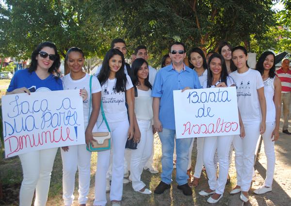 FAESF participa de manifestação contra a violência em Floriano.(Imagem:FAESF)