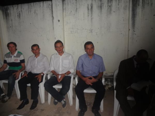  Empossada nova diretoria da Associa&ccedil;&atilde;o de Moradores do Bairro Vila Le&atilde;o.(Imagem:FlorianoNews)