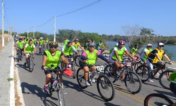 CicloSesc em Floriano movimenta trabalhadores do comércio