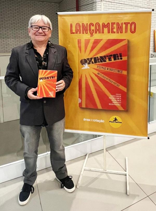  Poeta Jos&eacute; Paraguassu participa de antologia po&eacute;tica que celebra o sert&atilde;o nordestino.(Imagem: Divulga&ccedil;&atilde;o)