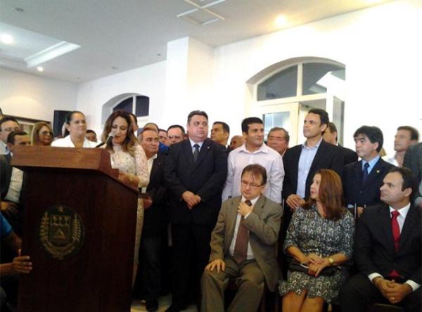 Rejane assume Seduc, lan&ccedil;a pacote e quer reduzir analfabetismo para 15%(Imagem:P&eacute;ricles Mendel)