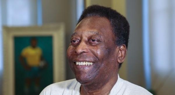 Pelé fará leilão beneficente com itens de Neymar, Cristiano Ronaldo e Beckenbauer