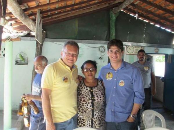 En&eacute;as Maia visita mercado p&uacute;blico em Nazar&eacute;(Imagem:Jaquelina Nascimento)