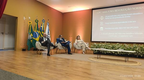 Encontro Jurídico-Literário do UNIFAESF reúne estudantes e profissionais do Direito em Floriano.(Imagem:FlorianoNews)